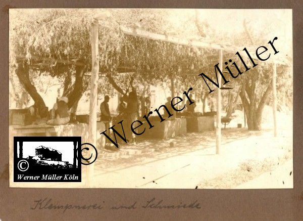 Klempnerei, Schmiede, Foto Wilhelm Rieck , Afghanistan, Darulaman, Darul-Aman, Berlin, 1922, Amanullah, Rieck, Kabul, Tape-Taj-Beg, Maass, Harten, Standke, Plessen, Kandahar, Horten, harten, Bau, Palast, Bazar, Timur Schah, Partschin, Parschin, Teheran, Persien, Iran, aden, Vesuv, Neapel, Bombay, Maass, Bagman, Grobba, Gerber, Burg, wandgemälde, Königszimmer, Elefantenrennen, Bünte, Fensterblick, Winter, Reiterverein, Grantham, Suraija, Turmzimmer, Suez, Lyzeum, Schlüterstr, Berlin, Sancoussi, Potsdam, Schlossdächer, Schlossdach, Schachpartner, Kupfterdächer, Kupfterdach, Königlich Afghanischen Gesandtschaft, Berlin-Moabit, Alim Khan, Emir von Buchara, Lalander, Thaj Mahal, Agra, Parron, Baron Plessen, Mehl-Bazar, Mehlhändler, Obsthändler, Zuckerbäcker, Silberschmiede, Habibullah, Bank Ottoman, Pulverfabrik, Uran-Wiederaufbereitungsanlagen, F13, Gallipoli, 