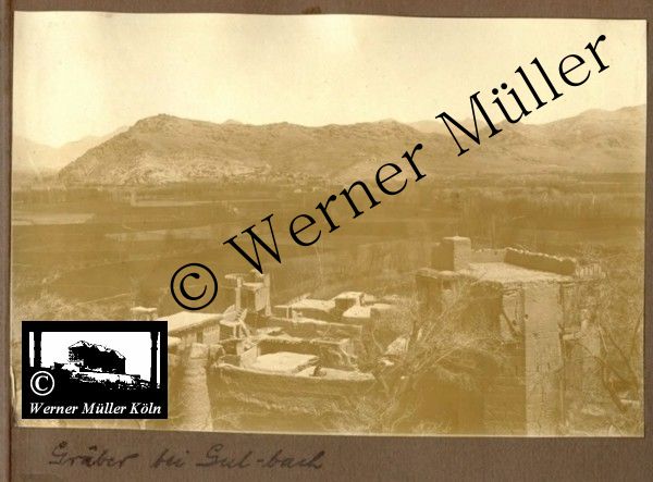 Foto Wilhelm Rieck , Afghanistan, Darulaman, Darul-Aman, Berlin, 1922, Amanullah, Rieck, Kabul, Tape-Taj-Beg, Maass, Harten, Standke, Plessen, Kandahar, Horten, harten, Bau, Palast, Bazar, Timur Schah, Partschin, Parschin, Teheran, Persien, Iran, aden, Vesuv, Neapel, Bombay, Maass, Bagman, Grobba, Gerber, Burg, wandgemälde, Königszimmer, Elefantenrennen, Bünte, Fensterblick, Winter, Reiterverein, Grantham, Suraija, Turmzimmer, Suez, Lyzeum, Schlüterstr, Berlin, Sancoussi, Potsdam, Schlossdächer, Schlossdach, Schachpartner, Kupfterdächer, Kupfterdach, Königlich Afghanischen Gesandtschaft, Berlin-Moabit, Alim Khan, Emir von Buchara, Lalander, Thaj Mahal, Agra, Parron, Baron Plessen, Mehl-Bazar, Mehlhändler, Obsthändler, Zuckerbäcker, Silberschmiede, Habibullah, Bank Ottoman, Pulverfabrik, Uran-Wiederaufbereitungsanlagen, F13, Gallipoli, 
