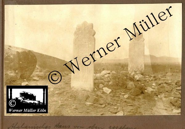 Foto Wilhelm Rieck , Afghanistan, Darulaman, Darul-Aman, Berlin, 1922, Amanullah, Rieck, Kabul, Tape-Taj-Beg, Maass, Harten, Standke, Plessen, Kandahar, Horten, harten, Bau, Palast, Bazar, Timur Schah, Partschin, Parschin, Teheran, Persien, Iran, aden, Vesuv, Neapel, Bombay, Maass, Bagman, Grobba, Gerber, Burg, wandgemälde, Königszimmer, Elefantenrennen, Bünte, Fensterblick, Winter, Reiterverein, Grantham, Suraija, Turmzimmer, Suez, Lyzeum, Schlüterstr, Berlin, Sancoussi, Potsdam, Schlossdächer, Schlossdach, Schachpartner, Kupfterdächer, Kupfterdach, Königlich Afghanischen Gesandtschaft, Berlin-Moabit, Alim Khan, Emir von Buchara, Lalander, Thaj Mahal, Agra, Parron, Baron Plessen, Mehl-Bazar, Mehlhändler, Obsthändler, Zuckerbäcker, Silberschmiede, Habibullah, Bank Ottoman, Pulverfabrik, Uran-Wiederaufbereitungsanlagen, F13, Gallipoli, 