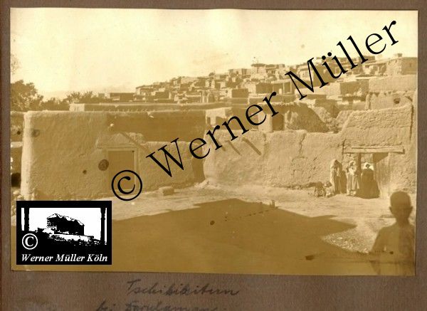 Foto Wilhelm Rieck , Afghanistan, Darulaman, Darul-Aman, Berlin, 1922, Amanullah, Rieck, Kabul, Tape-Taj-Beg, Maass, Harten, Standke, Plessen, Kandahar, Horten, harten, Bau, Palast, Bazar, Timur Schah, Partschin, Parschin, Teheran, Persien, Iran, aden, Vesuv, Neapel, Bombay, Maass, Bagman, Grobba, Gerber, Burg, wandgemälde, Königszimmer, Elefantenrennen, Bünte, Fensterblick, Winter, Reiterverein, Grantham, Suraija, Turmzimmer, Suez, Lyzeum, Schlüterstr, Berlin, Sancoussi, Potsdam, Schlossdächer, Schlossdach, Schachpartner, Kupfterdächer, Kupfterdach, Königlich Afghanischen Gesandtschaft, Berlin-Moabit, Alim Khan, Emir von Buchara, Lalander, Thaj Mahal, Agra, Parron, Baron Plessen, Mehl-Bazar, Mehlhändler, Obsthändler, Zuckerbäcker, Silberschmiede, Habibullah, Bank Ottoman, Pulverfabrik, Uran-Wiederaufbereitungsanlagen, F13, Gallipoli, 