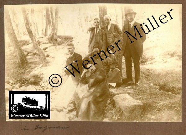 Foto Wilhelm Rieck , Afghanistan, Darulaman, Darul-Aman, Berlin, 1922, Amanullah, Rieck, Kabul, Tape-Taj-Beg, Maass, Harten, Standke, Plessen, Kandahar, Horten, harten, Bau, Palast, Bazar, Timur Schah, Partschin, Parschin, Teheran, Persien, Iran, aden, Vesuv, Neapel, Bombay, Maass, Bagman, Grobba, Gerber, Burg, wandgemälde, Königszimmer, Elefantenrennen, Bünte, Fensterblick, Winter, Reiterverein, Grantham, Suraija, Turmzimmer, Suez, Lyzeum, Schlüterstr, Berlin, Sancoussi, Potsdam, Schlossdächer, Schlossdach, Schachpartner, Kupfterdächer, Kupfterdach, Königlich Afghanischen Gesandtschaft, Berlin-Moabit, Alim Khan, Emir von Buchara, Lalander, Thaj Mahal, Agra, Parron, Baron Plessen, Mehl-Bazar, Mehlhändler, Obsthändler, Zuckerbäcker, Silberschmiede, Habibullah, Bank Ottoman, Pulverfabrik, Uran-Wiederaufbereitungsanlagen, F13, Gallipoli, 