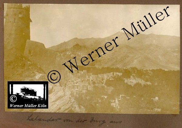 Foto Wilhelm Rieck , Afghanistan, Darulaman, Darul-Aman, Berlin, 1922, Amanullah, Rieck, Kabul, Tape-Taj-Beg, Maass, Harten, Standke, Plessen, Kandahar, Horten, harten, Bau, Palast, Bazar, Timur Schah, Partschin, Parschin, Teheran, Persien, Iran, aden, Vesuv, Neapel, Bombay, Maass, Bagman, Grobba, Gerber, Burg, wandgemälde, Königszimmer, Elefantenrennen, Bünte, Fensterblick, Winter, Reiterverein, Grantham, Suraija, Turmzimmer, Suez, Lyzeum, Schlüterstr, Berlin, Sancoussi, Potsdam, Schlossdächer, Schlossdach, Schachpartner, Kupfterdächer, Kupfterdach, Königlich Afghanischen Gesandtschaft, Berlin-Moabit, Alim Khan, Emir von Buchara, Lalander, Thaj Mahal, Agra, Parron, Baron Plessen, Mehl-Bazar, Mehlhändler, Obsthändler, Zuckerbäcker, Silberschmiede, Habibullah, Bank Ottoman, Pulverfabrik, Uran-Wiederaufbereitungsanlagen, F13, Gallipoli, 