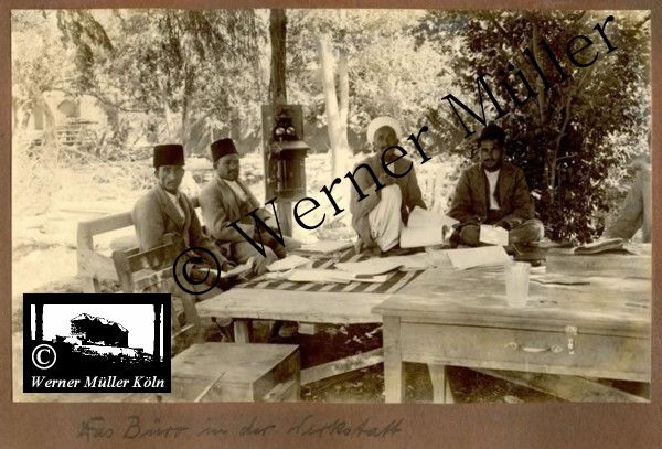 Büro in der Werkstatt, Foto Wilhelm Rieck , Afghanistan, Darulaman, Darul-Aman, Berlin, 1922, Amanullah, Rieck, Kabul, Tape-Taj-Beg, Maass, Harten, Standke, Plessen, Kandahar, Horten, harten, Bau, Palast, Bazar, Timur Schah, Partschin, Parschin, Teheran, Persien, Iran, aden, Vesuv, Neapel, Bombay, Maass, Bagman, Grobba, Gerber, Burg, wandgemälde, Königszimmer, Elefantenrennen, Bünte, Fensterblick, Winter, Reiterverein, Grantham, Suraija, Turmzimmer, Suez, Lyzeum, Schlüterstr, Berlin, Sancoussi, Potsdam, Schlossdächer, Schlossdach, Schachpartner, Kupfterdächer, Kupfterdach, Königlich Afghanischen Gesandtschaft, Berlin-Moabit, Alim Khan, Emir von Buchara, Lalander, Thaj Mahal, Agra, Parron, Baron Plessen, Mehl-Bazar, Mehlhändler, Obsthändler, Zuckerbäcker, Silberschmiede, Habibullah, Bank Ottoman, Pulverfabrik, Uran-Wiederaufbereitungsanlagen, F13, Gallipoli, 
