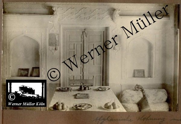 Foto Wilhelm Rieck , Afghanistan, Darulaman, Darul-Aman, Berlin, 1922, Amanullah, Rieck, Kabul, Tape-Taj-Beg, Maass, Harten, Standke, Plessen, Kandahar, Horten, harten, Bau, Palast, Bazar, Timur Schah, Partschin, Parschin, Teheran, Persien, Iran, aden, Vesuv, Neapel, Bombay, Maass, Bagman, Grobba, Gerber, Burg, wandgemälde, Königszimmer, Elefantenrennen, Bünte, Fensterblick, Winter, Reiterverein, Grantham, Suraija, Turmzimmer, Suez, Lyzeum, Schlüterstr, Berlin, Sancoussi, Potsdam, Schlossdächer, Schlossdach, Schachpartner, Kupfterdächer, Kupfterdach, Königlich Afghanischen Gesandtschaft, Berlin-Moabit, Alim Khan, Emir von Buchara, Lalander, Thaj Mahal, Agra, Parron, Baron Plessen, Mehl-Bazar, Mehlhändler, Obsthändler, Zuckerbäcker, Silberschmiede, Habibullah, Bank Ottoman, Pulverfabrik, Uran-Wiederaufbereitungsanlagen, F13, Gallipoli, 
