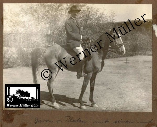 Foto Wilhelm Rieck , Afghanistan, Darulaman, Darul-Aman, Berlin, 1922, Amanullah, Rieck, Kabul, Tape-Taj-Beg, Maass, Harten, Standke, Plessen, Kandahar, Horten, harten, Bau, Palast, Bazar, Timur Schah, Partschin, Parschin, Teheran, Persien, Iran, aden, Vesuv, Neapel, Bombay, Maass, Bagman, Grobba, Gerber, Burg, wandgemälde, Königszimmer, Elefantenrennen, Bünte, Fensterblick, Winter, Reiterverein, Grantham, Suraija, Turmzimmer, Suez, Lyzeum, Schlüterstr, Berlin, Sancoussi, Potsdam, Schlossdächer, Schlossdach, Schachpartner, Kupfterdächer, Kupfterdach, Königlich Afghanischen Gesandtschaft, Berlin-Moabit, Alim Khan, Emir von Buchara, Lalander, Thaj Mahal, Agra, Parron, Baron Plessen, Mehl-Bazar, Mehlhändler, Obsthändler, Zuckerbäcker, Silberschmiede, Habibullah, Bank Ottoman, Pulverfabrik, Uran-Wiederaufbereitungsanlagen, F13, Gallipoli, 