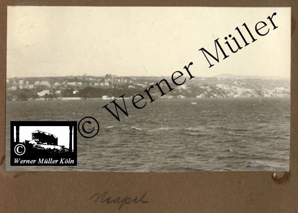 Foto Wilhelm Rieck , Afghanistan, Darulaman, Darul-Aman, Berlin, 1922, Amanullah, Rieck, Kabul, Tape-Taj-Beg, Maass, Harten, Standke, Plessen, Kandahar, Horten, harten, Bau, Palast, Bazar, Timur Schah, Partschin, Parschin, Teheran, Persien, Iran, aden, Vesuv, Neapel, Bombay, Maass, Bagman, Grobba, Gerber, Burg, wandgemälde, Königszimmer, Elefantenrennen, Bünte, Fensterblick, Winter, Reiterverein, Grantham, Suraija, Turmzimmer, Suez, Lyzeum, Schlüterstr, Berlin, Sancoussi, Potsdam, Schlossdächer, Schlossdach, Schachpartner, Kupfterdächer, Kupfterdach, Königlich Afghanischen Gesandtschaft, Berlin-Moabit, Alim Khan, Emir von Buchara, Lalander, Thaj Mahal, Agra, Parron, Baron Plessen, Mehl-Bazar, Mehlhändler, Obsthändler, Zuckerbäcker, Silberschmiede, Habibullah, Bank Ottoman, Pulverfabrik, Uran-Wiederaufbereitungsanlagen, F13, Gallipoli, 