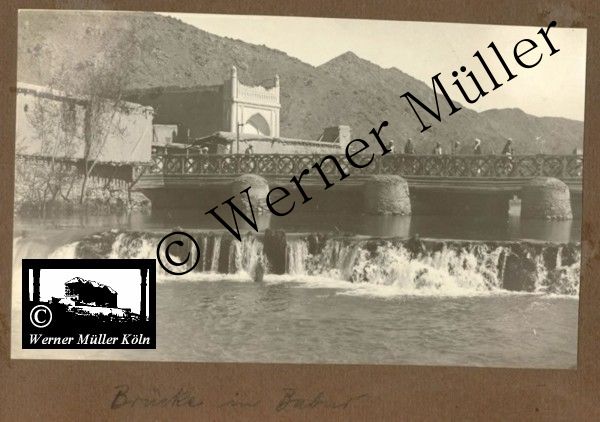 Foto Wilhelm Rieck , Afghanistan, Darulaman, Darul-Aman, Berlin, 1922, Amanullah, Rieck, Kabul, Tape-Taj-Beg, Maass, Harten, Standke, Plessen, Kandahar, Horten, harten, Bau, Palast, Bazar, Timur Schah, Partschin, Parschin, Teheran, Persien, Iran, aden, Vesuv, Neapel, Bombay, Maass, Bagman, Grobba, Gerber, Burg, wandgemälde, Königszimmer, Elefantenrennen, Bünte, Fensterblick, Winter, Reiterverein, Grantham, Suraija, Turmzimmer, Suez, Lyzeum, Schlüterstr, Berlin, Sancoussi, Potsdam, Schlossdächer, Schlossdach, Schachpartner, Kupfterdächer, Kupfterdach, Königlich Afghanischen Gesandtschaft, Berlin-Moabit, Alim Khan, Emir von Buchara, Lalander, Thaj Mahal, Agra, Parron, Baron Plessen, Mehl-Bazar, Mehlhändler, Obsthändler, Zuckerbäcker, Silberschmiede, Habibullah, Bank Ottoman, Pulverfabrik, Uran-Wiederaufbereitungsanlagen, F13, Gallipoli, 